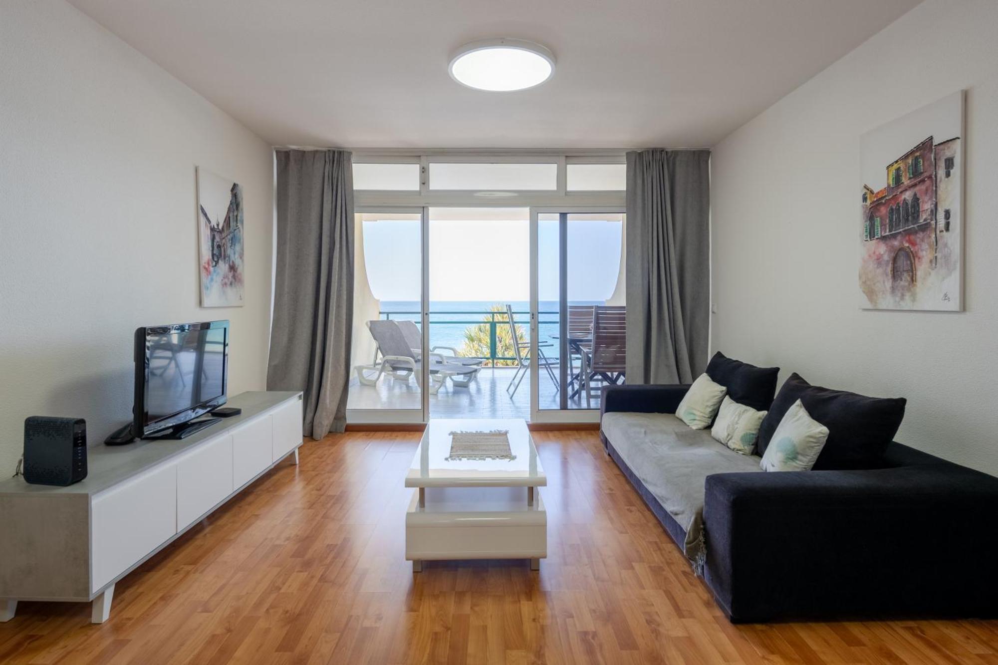 Atlantic View Apartment At Formosa Beach Funchal  Exterior foto